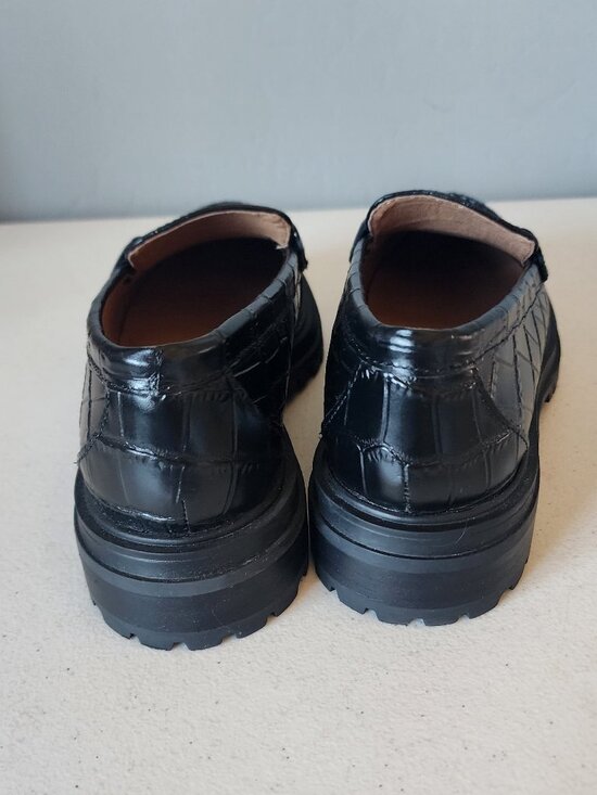 Madewell Loafer "EUC" - Picture 7 of 14